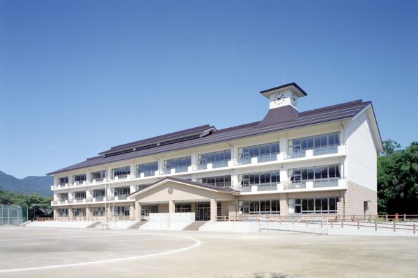 城山小学校校舎‐1